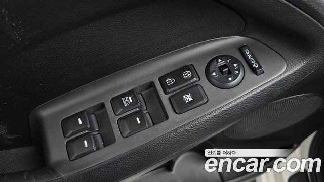 Kia K3 2017 — photo 30