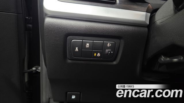 KG Mobility KORANDO 2017 — photo 23