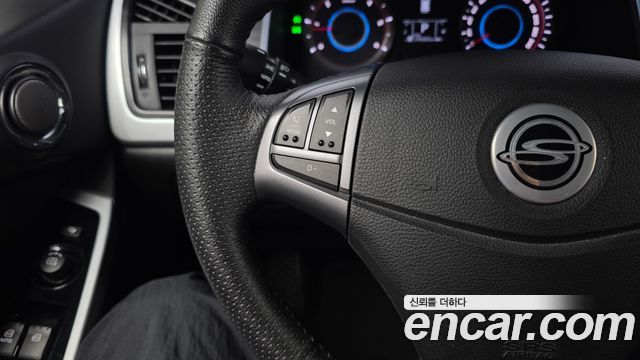 KG Mobility KORANDO 2017 — photo 29