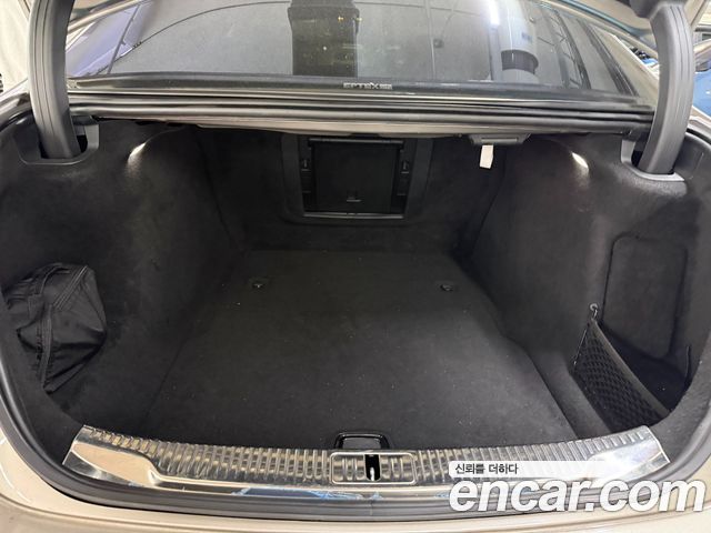 Mercedes-Benz S-Class 2021 — photo 17