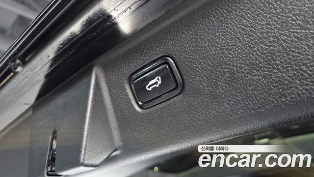 Kia Mohave 2023 — photo 33