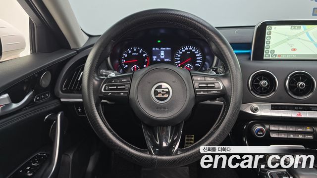 Kia Stinger 2018 — photo 15