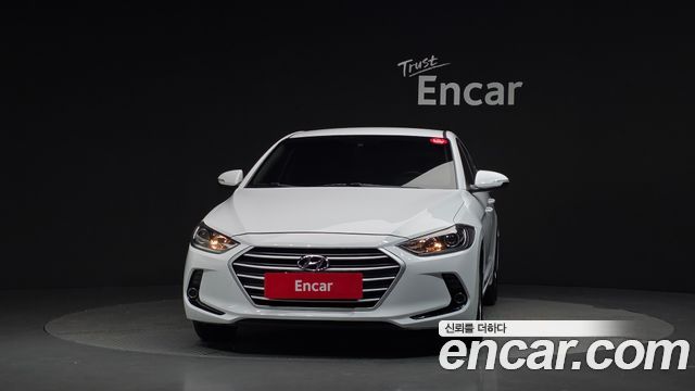 Hyundai AVANTE 2017 — photo 3