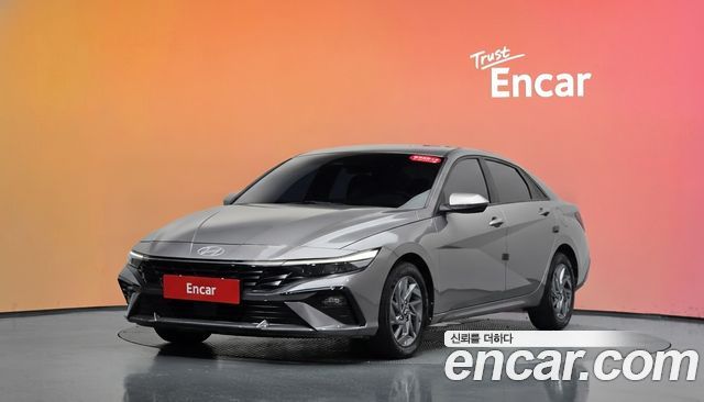 Hyundai AVANTE 2024 — photo 1