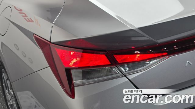 Hyundai AVANTE 2024 — photo 9