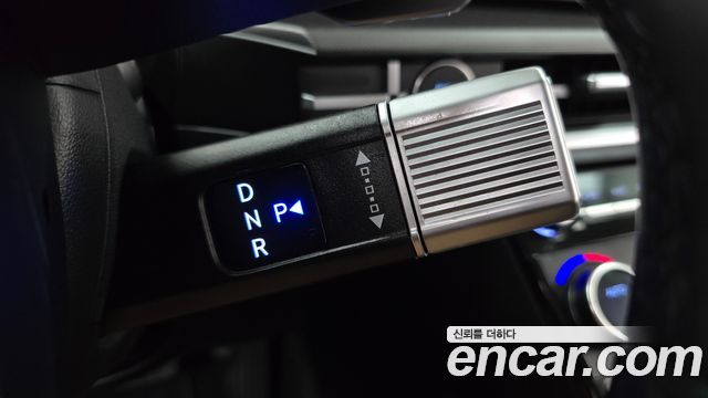 Hyundai Santafe 2024 — photo 12