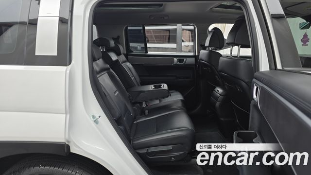 Hyundai Santafe 2024 — photo 17