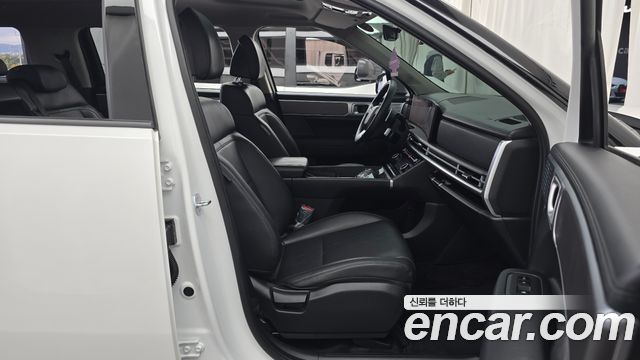Hyundai Santafe 2024 — photo 16