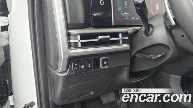 Hyundai Santafe 2024 — photo 27
