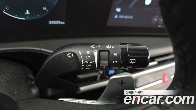 Hyundai Santafe 2024 — photo 28
