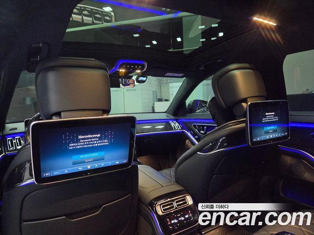 Mercedes-Benz S-Class 2021 — photo 18