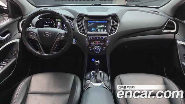Hyundai Santafe 2018 — photo 10