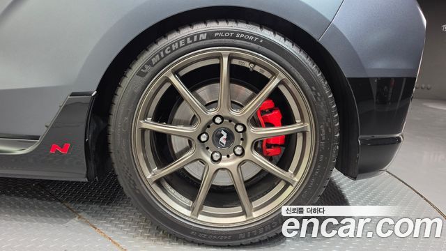 Hyundai Veloster 2021 — photo 7