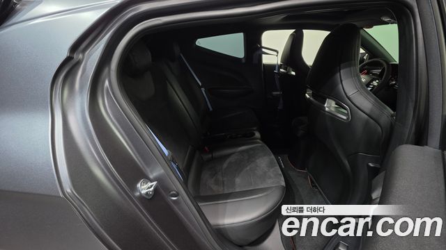 Hyundai Veloster 2021 — photo 30