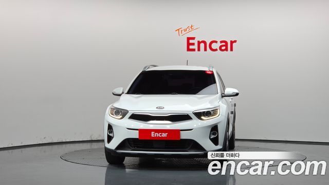 Kia Stonic 2018 — photo 3