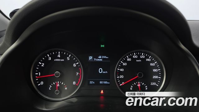 Kia Stonic 2018 — photo 11