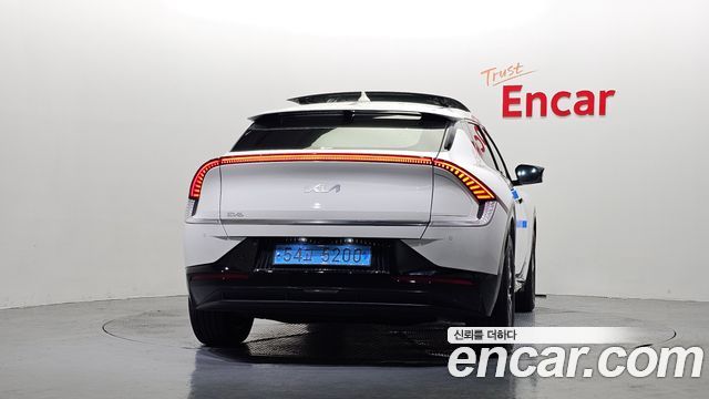 Kia EV6 2023 — photo 4