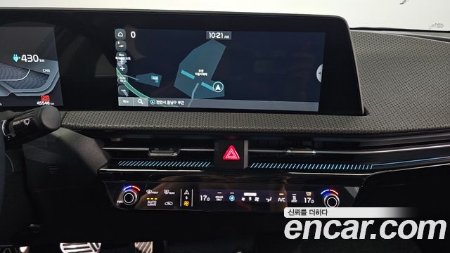 Kia EV6 2023 — photo 16