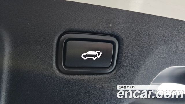 Kia EV6 2023 — photo 19