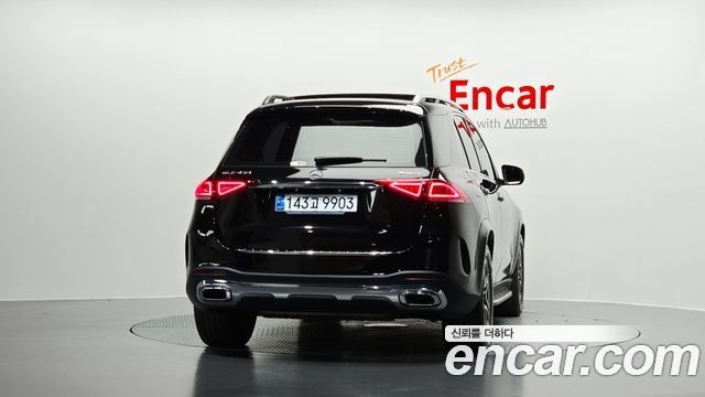 Mercedes-Benz GLE-Class 2021 — photo 4