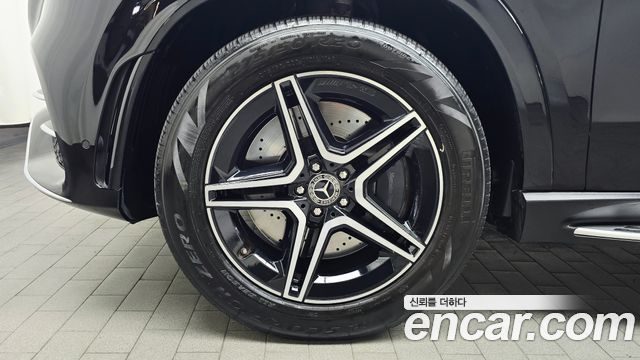 Mercedes-Benz GLE-Class 2021 — photo 5