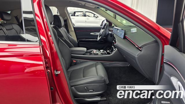 Genesis GV70 2025 — photo 11