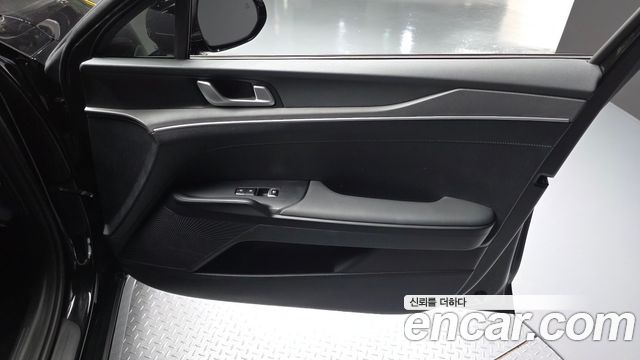 Kia K5 2024 — photo 14