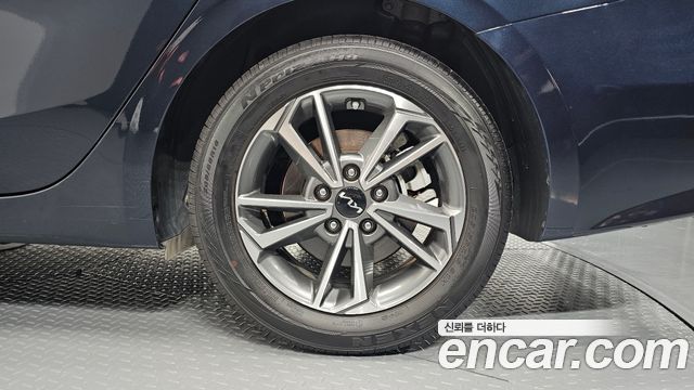 Kia K3 2024 — photo 7