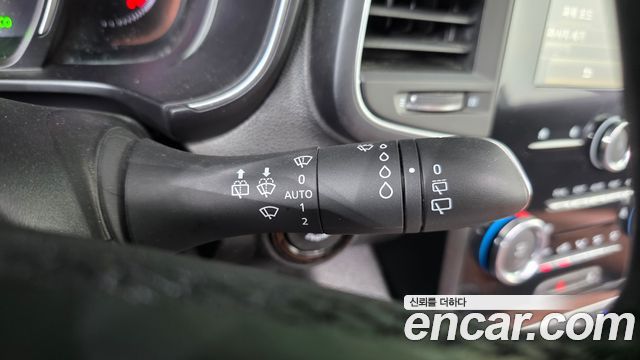 Renault Korea QM6 2021 — photo 30