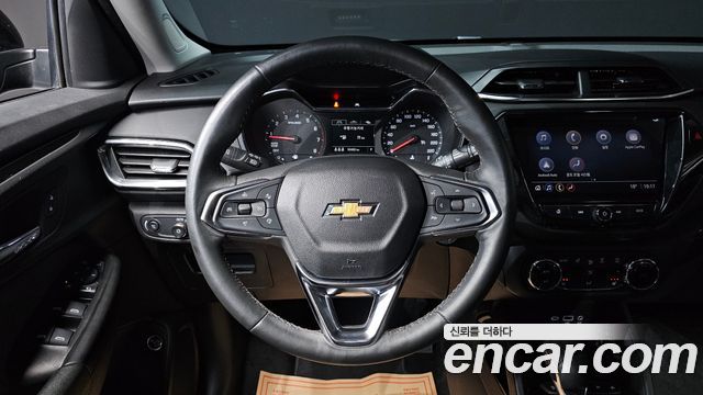 Chevrolet Korea Trailblazer 2023 — photo 18