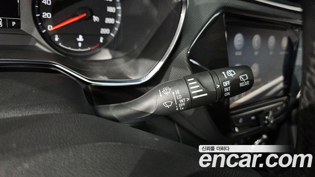 Chevrolet Korea Trailblazer 2023 — photo 24