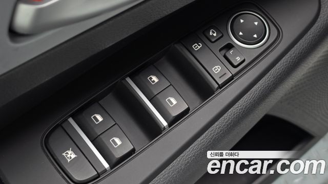 Kia K3 2023 — photo 28