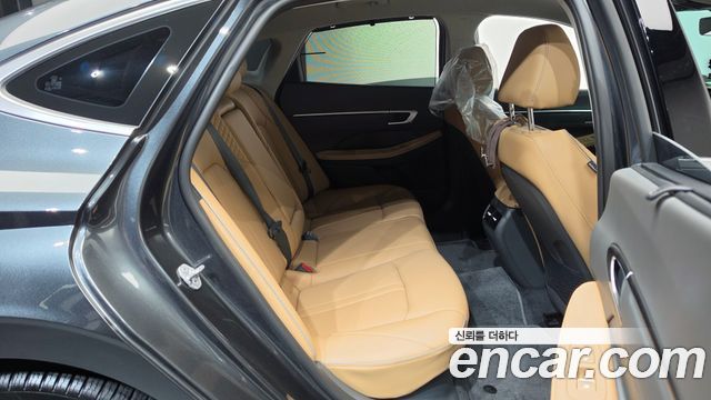 Hyundai Sonata 2025 — photo 12