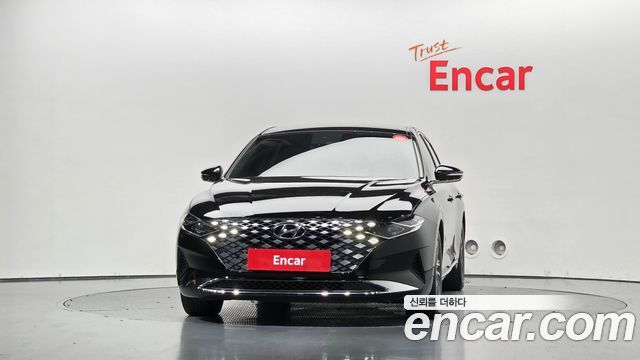 Hyundai Grandeur 2023 — photo 3