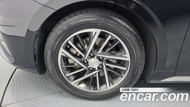 Hyundai Grandeur 2023 — photo 5