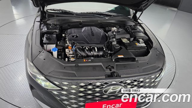 Hyundai Grandeur 2023 — photo 6