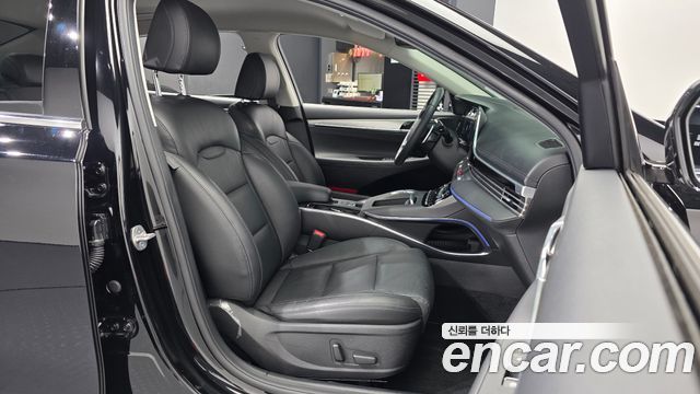 Hyundai Grandeur 2023 — photo 17