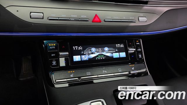 Hyundai Grandeur 2023 — photo 23