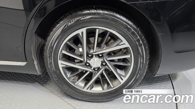 Hyundai Grandeur 2023 — photo 7