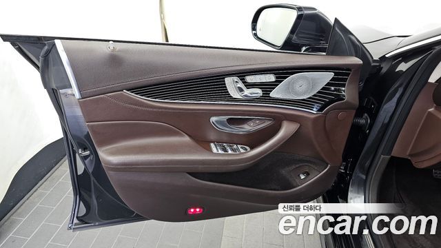 Mercedes-Benz CLS-Class 2019 — photo 14