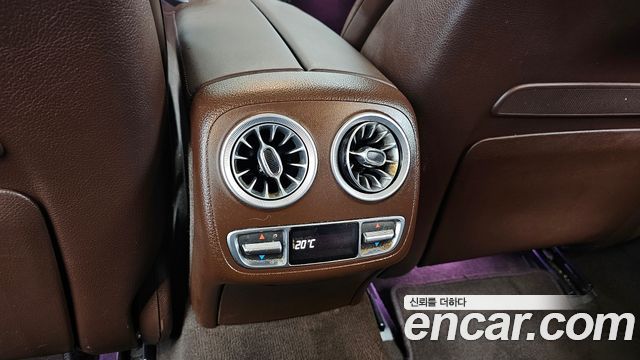 Mercedes-Benz CLS-Class 2019 — photo 32