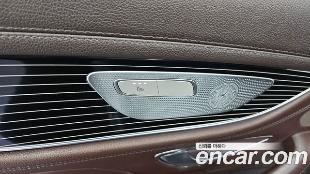 Mercedes-Benz CLS-Class 2019 — photo 34