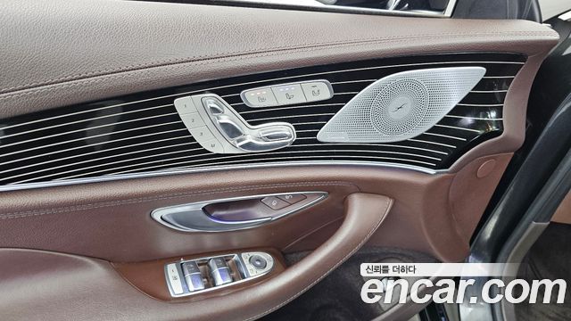 Mercedes-Benz CLS-Class 2019 — photo 35
