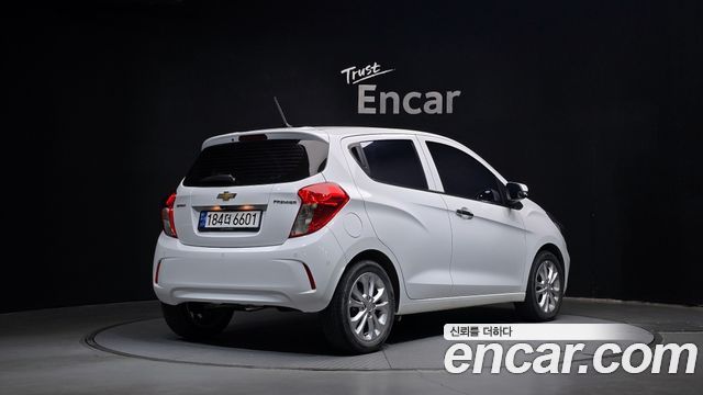 Chevrolet Korea Spark 2022 — photo 2