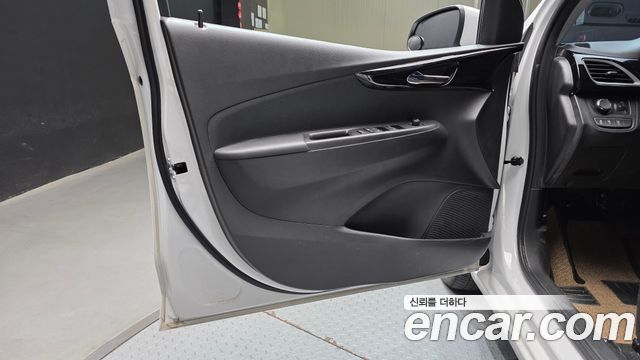 Chevrolet Korea Spark 2022 — photo 14