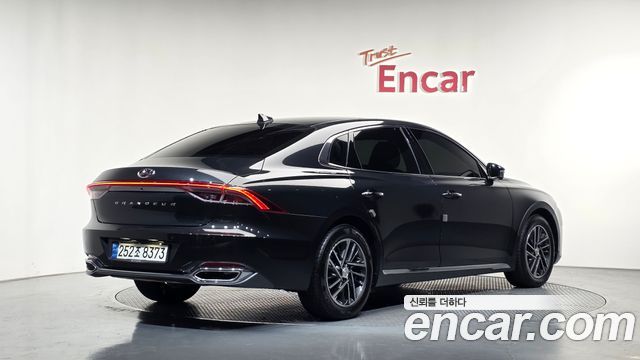 Hyundai Grandeur 2021 — photo 2