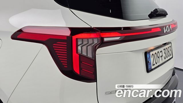 Kia Seltos 2023 — photo 9