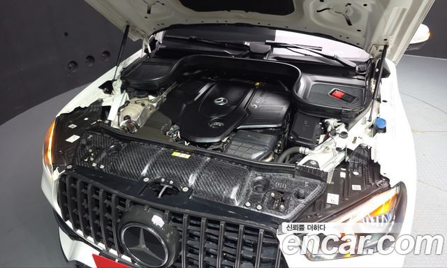 Mercedes-Benz GLE-Class 2022 — photo 6