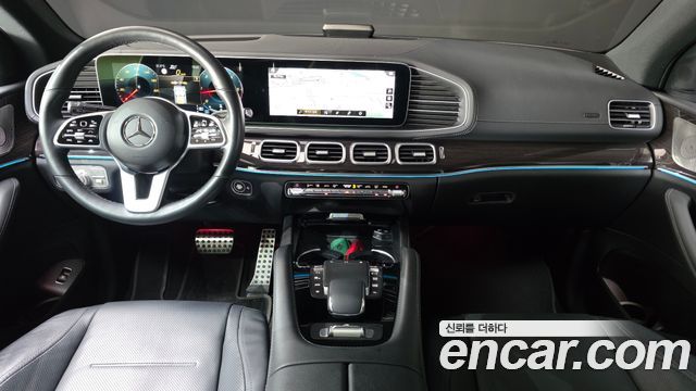 Mercedes-Benz GLE-Class 2022 — photo 10
