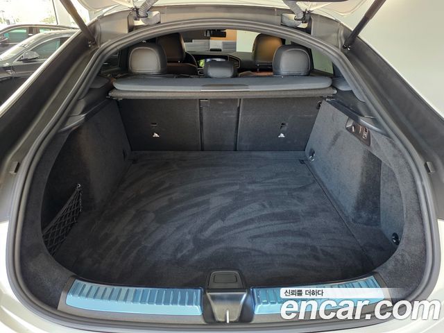 Mercedes-Benz GLE-Class 2023 — photo 18